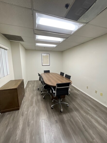 More Photos Of 3227 N San Fernando Rd, Los Angeles Industrial For Lease