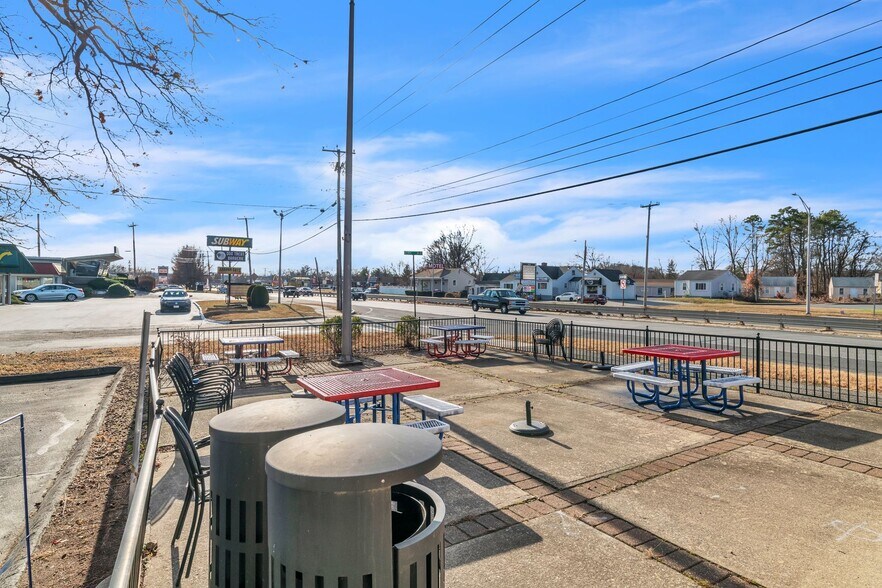 More Photos Of 1535 Memorial Dr, Chicopee Restaurant For Sale