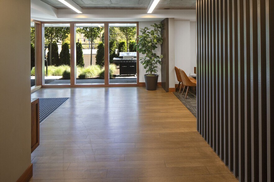 More Photos Of 3705 N Overlook Blvd, Portland Apartments For Sale