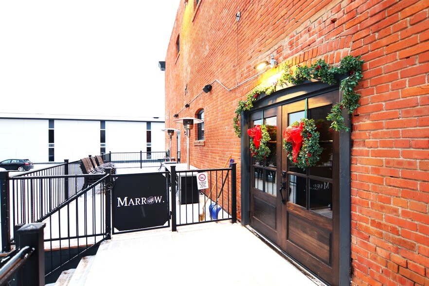 More Photos Of 4917 47 St, Camrose Flex For Sale