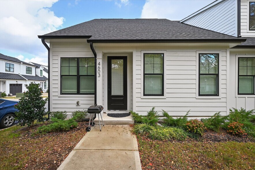 More Photos Of 6104-6120 Fox Rd, Raleigh Apartments For Sale