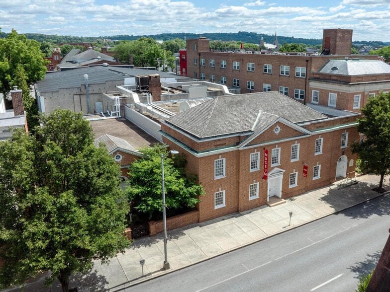 More Photos Of 250 E Market St, York Specialty For Sale
