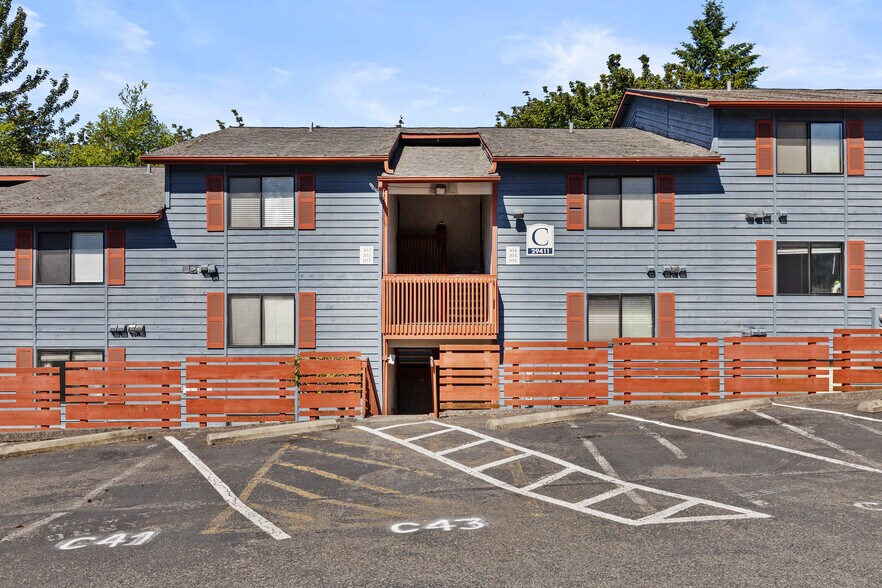 More Photos Of 29421 Pacific Hwy S, Federal Way Apartments For Sale