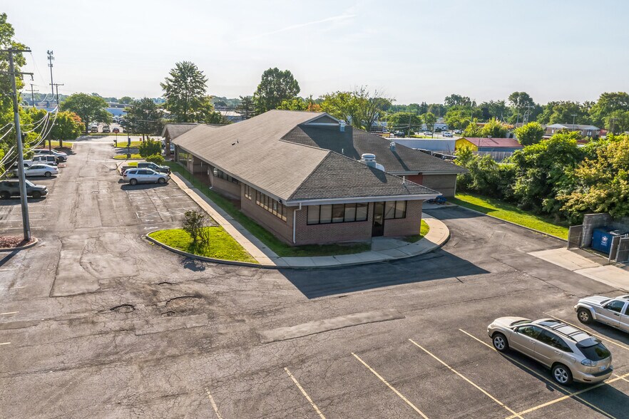 More Photos Of 5715 N Venoy Rd, Westland Medical For Sale