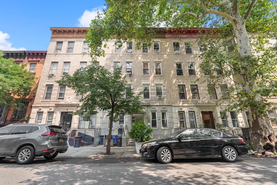 More Photos Of 1355 Pacific St, Brooklyn Apartments For Sale