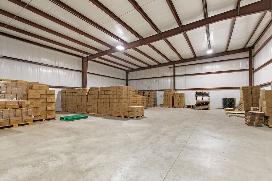 More Photos Of 203 Commercial Dr, Yorkville Warehouse For Sale