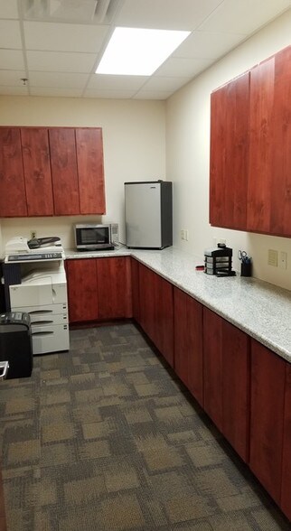 More Photos Of 5700 W Chandler Blvd, Chandler Coworking Space