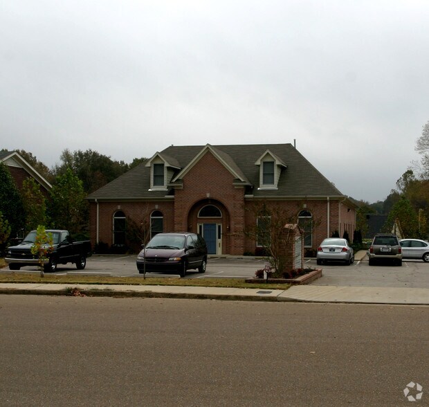 More Photos Of 2808 Stage Center Dr, Bartlett Office For Sale