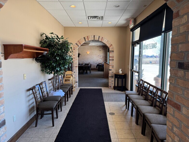 More Photos Of 637-651 Walton Dr, Plymouth Freestanding For Sale