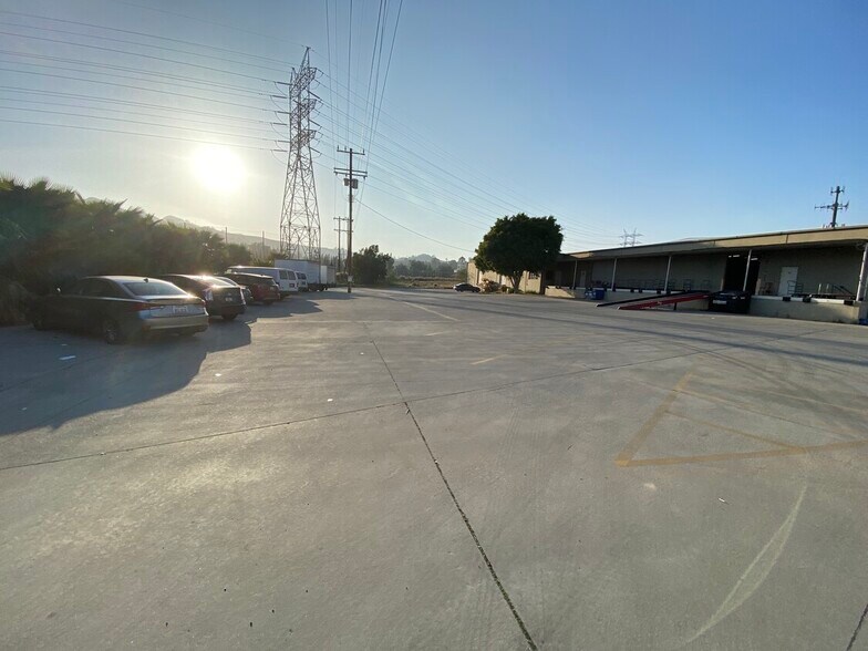 More Photos Of 4623 Brazil St, Los Angeles Land For Lease