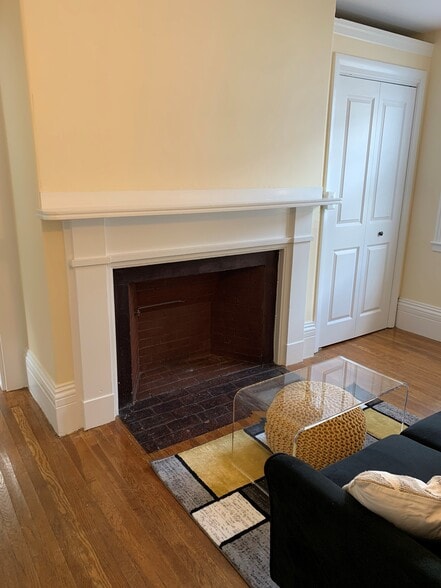 More Photos Of 446 County St, New Bedford Office For Sale