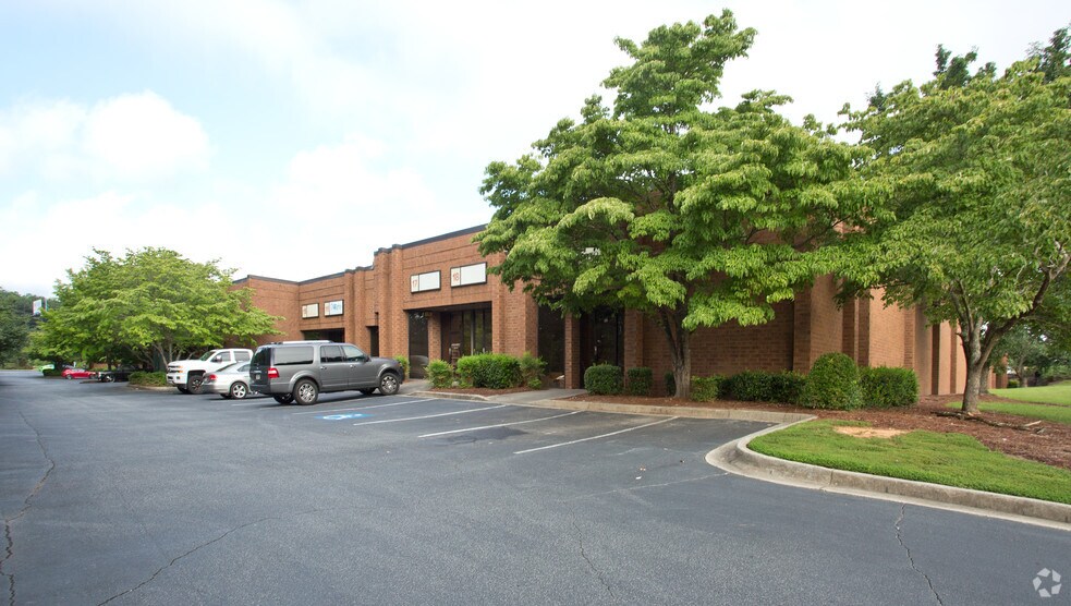 Primary Photo Of 849 Pickens Industrial Dr, Marietta Distribution For Lease
