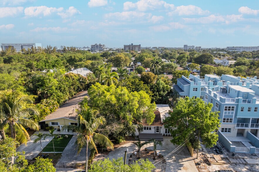 More Photos Of 902 SE 12th Ct, Fort Lauderdale Specialty For Sale