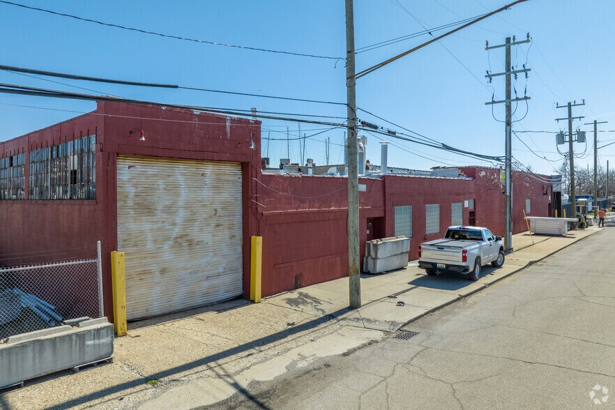 Primary Photo Of 45 Saint Jean St, Detroit Warehouse For Sale
