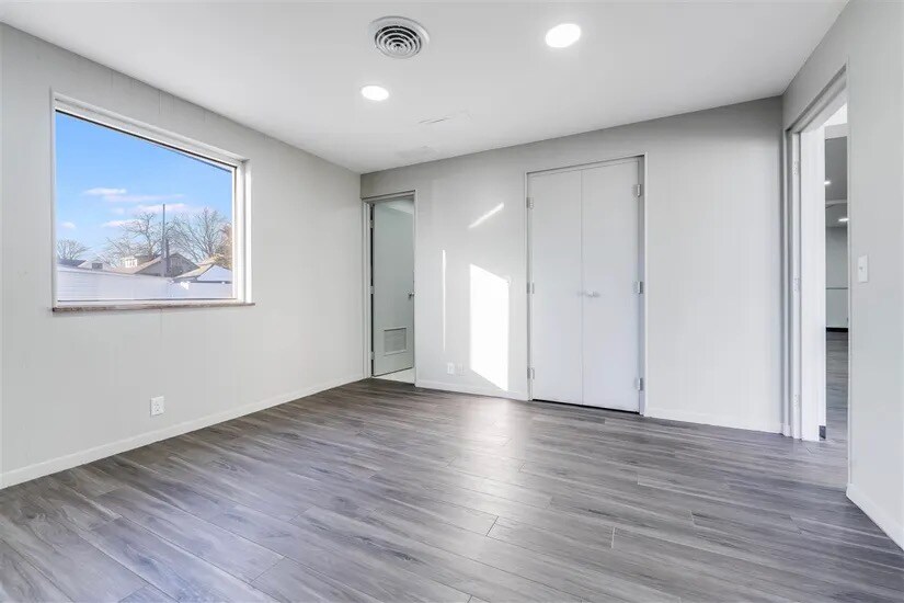 More Photos Of 626 S B St, Richmond Medical For Sale