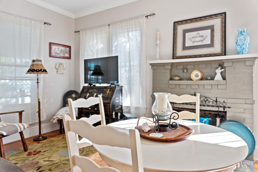 More Photos Of 1443 19th Pl, Vero Beach Specialty For Sale