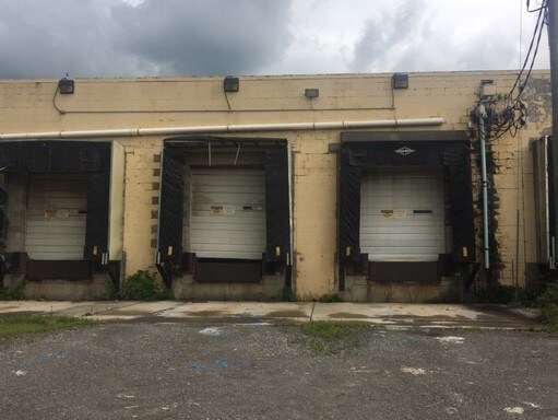 More Photos Of 1010 E High St, Lima Warehouse For Lease