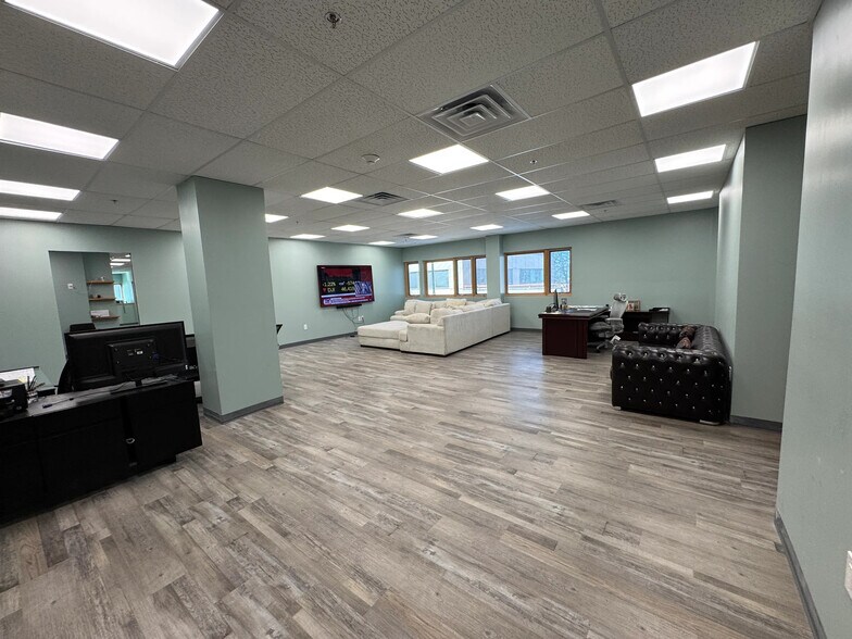 More Photos Of 300 Perrine Rd, Old Bridge Medical For Sale