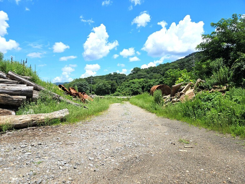 More Photos Of US Highway 70 Hwy @ US Highway 70, Swannanoa Land For Sale