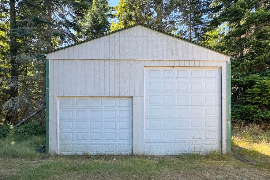 More Photos Of 202 Birdsong Ln, Port Angeles Healthcare For Sale
