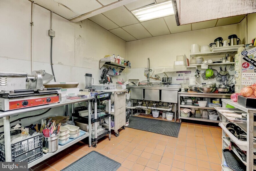 More Photos Of 1125 S Charles St, Baltimore Storefront Retail Residential For Sale