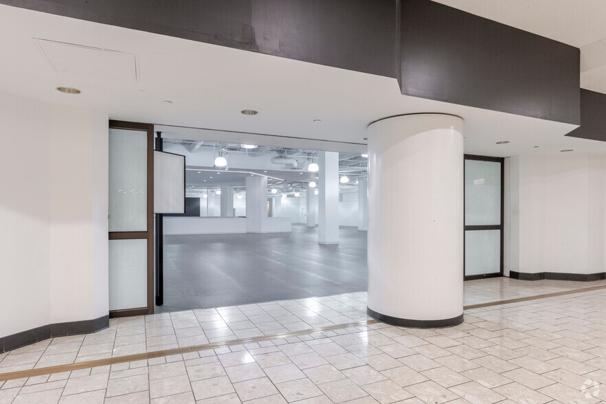 More Photos Of 100 Greyrock Pl, Stamford Unknown For Lease