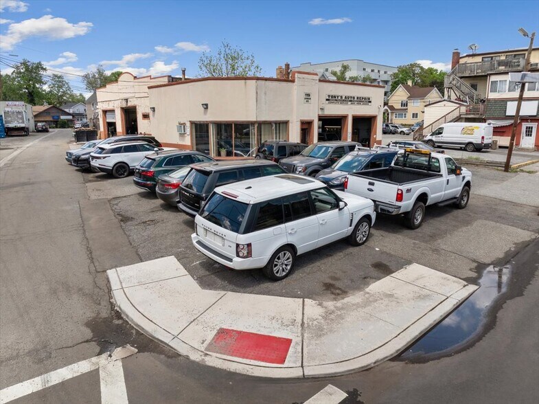 More Photos Of 119 Johnson Ave, Hackensack Warehouse For Sale