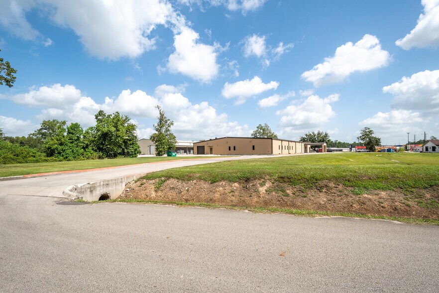 More Photos Of 23750 FM 1314 Rd, Porter Office For Sale