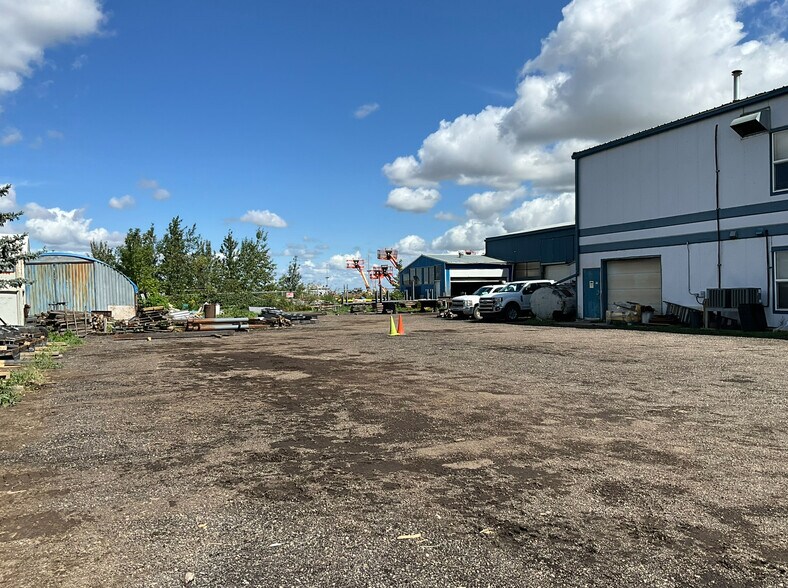 More Photos Of 2830 121 Av NE, Edmonton Warehouse For Sale
