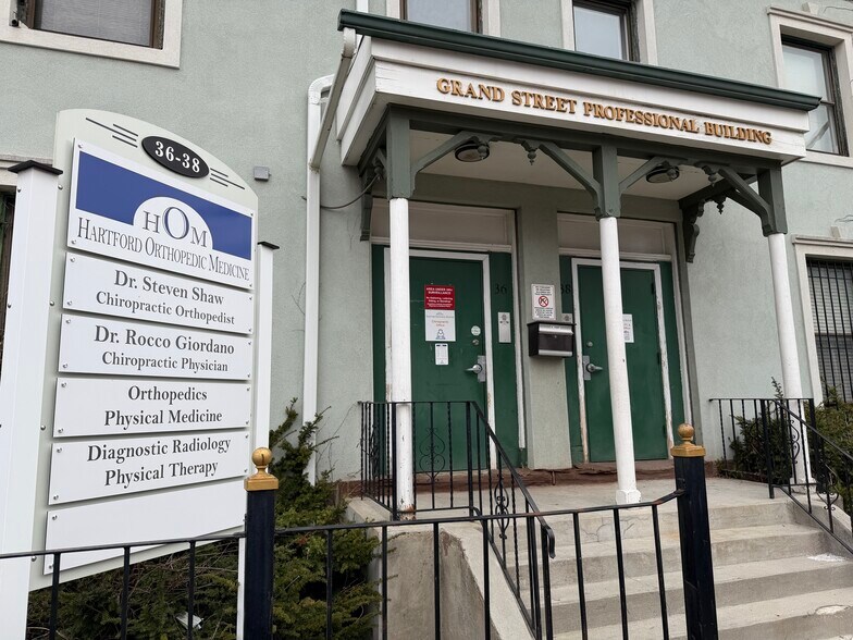 More Photos Of 36-38 Grand St, Hartford Medical For Sale