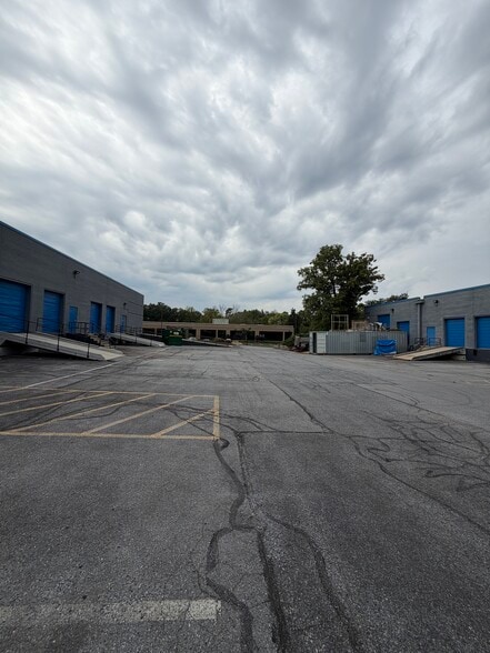 More Photos Of 9700 Martin Luther King Jr Hwy, Lanham Warehouse For Lease