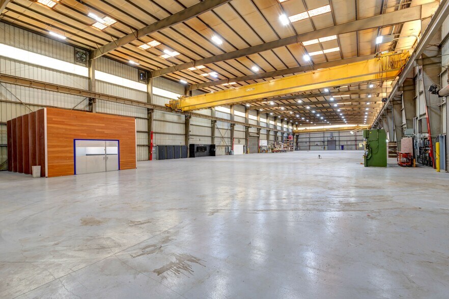 More Photos Of 3200 N Berkeley Lake Rd NW, Duluth Distribution For Lease