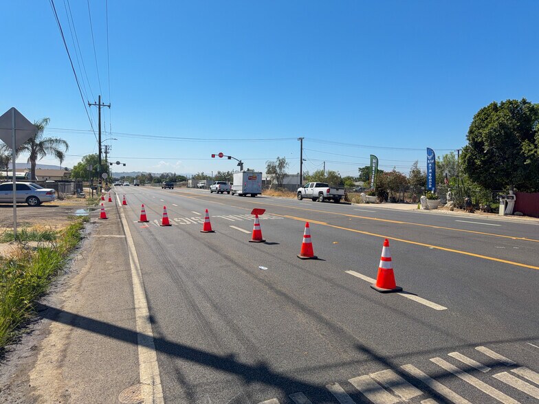 More Photos Of 10051 Mission Blvd, Jurupa Valley Contractor Storage Yard For Lease