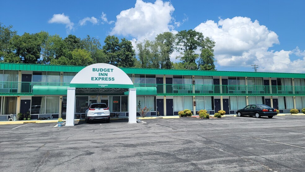 More Photos Of , Bristol Unknown For Sale