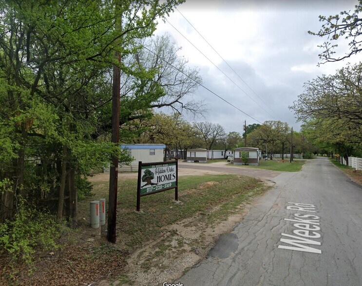 More Photos Of 215 Weeks Rd, Cleburne Manufactured Housing Mobile Home Park For Sale