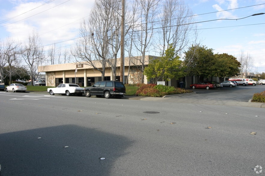 Primary Photo Of 101 Industrial Rd, Belmont Unknown For Lease