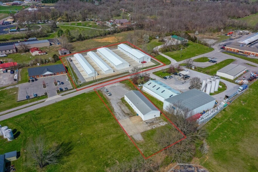 More Photos Of 665 David Ave, Danville Self Storage For Lease