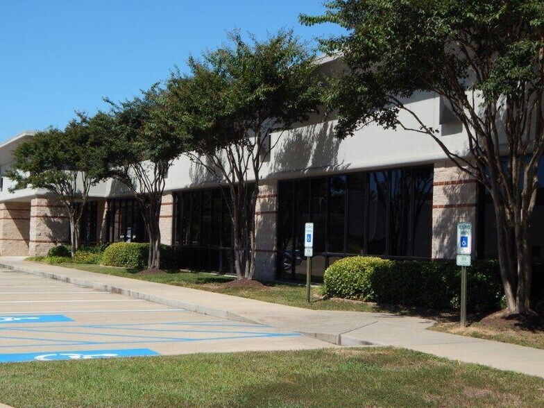 More Photos Of 425 Ashley Ridge Blvd, Shreveport Office For Lease