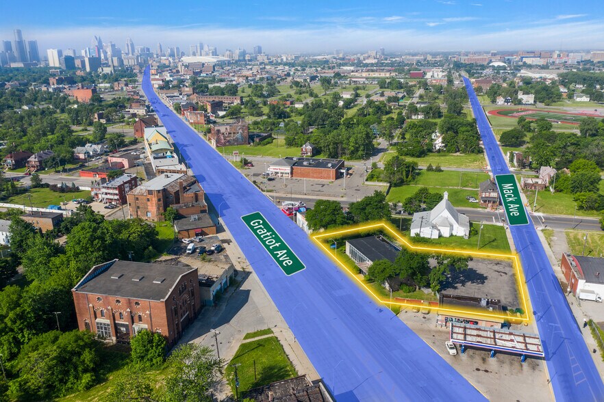 Primary Photo Of 3151 Gratiot Ave, Detroit Bank For Sale