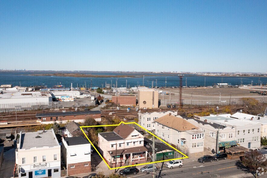More Photos Of 11124 Rockaway Beach Blvd, Rockaway Park Apartments For Sale