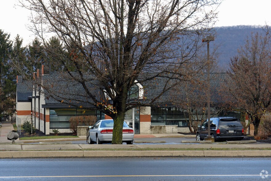 More Photos Of 819 E Bishop St, Bellefonte Medical For Sale