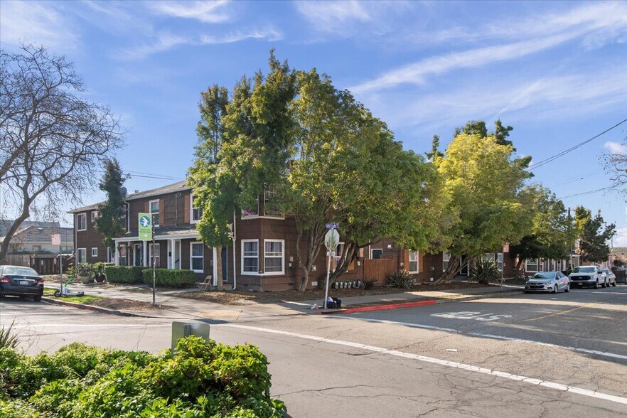 More Photos Of 968 Addison St, Berkeley Apartments For Sale