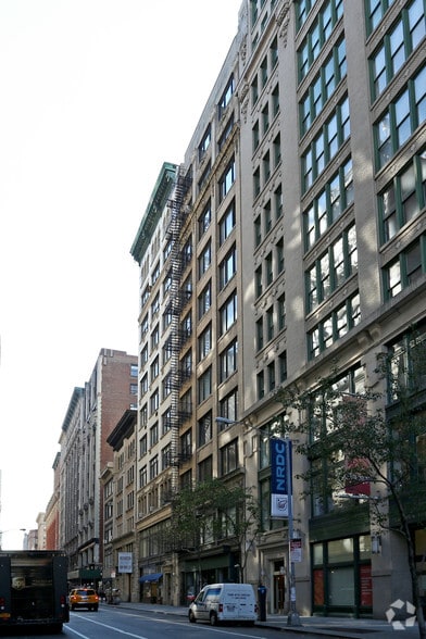 More Photos Of 36 W 20th St, New York Office For Lease