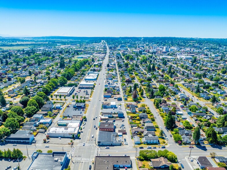 More Photos Of 1902-1906 Broadway Ave, Everett Storefront For Sale
