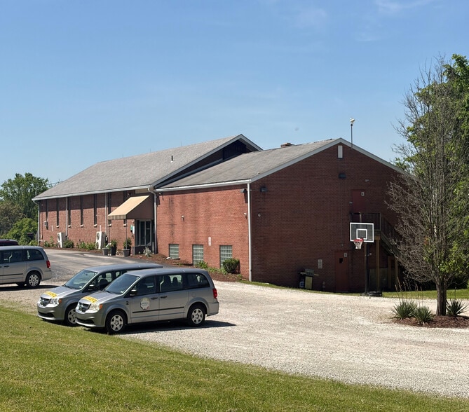 Primary Photo Of 4369-4371 Northern Pike, Monroeville Schools For Sale