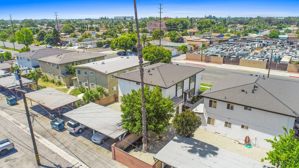 More Photos Of 10018 Foster Rd, Bellflower Apartments For Sale