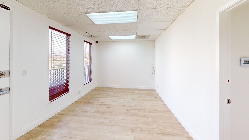 More Photos Of 201 N Hollywood Way, Burbank Office For Lease