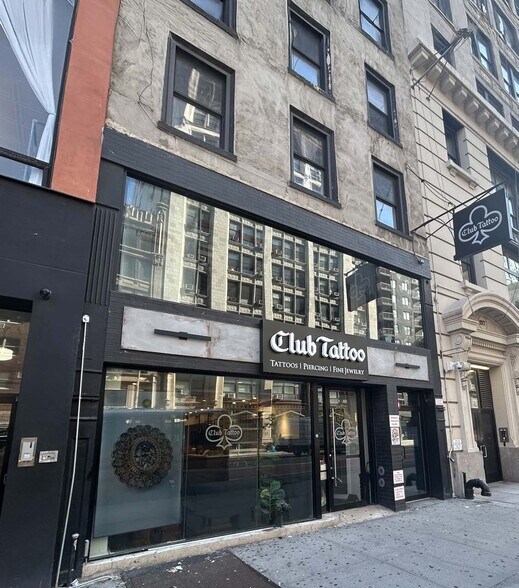 More Photos Of 159 W 23rd St, New York Storefront Retail Residential For Lease