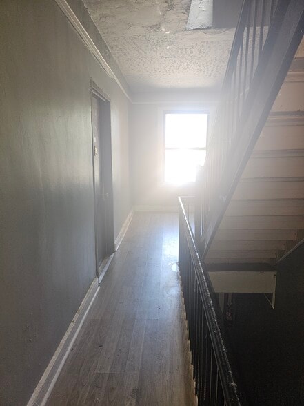 More Photos Of 864 E 221st St, Bronx Apartments For Sale