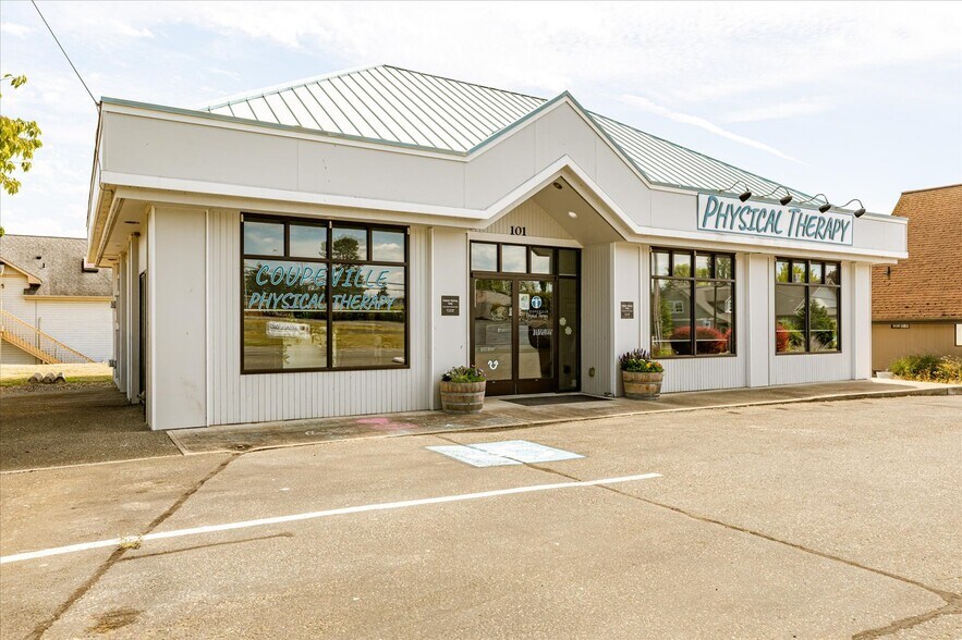 More Photos Of 101 S Main St, Coupeville Office For Sale